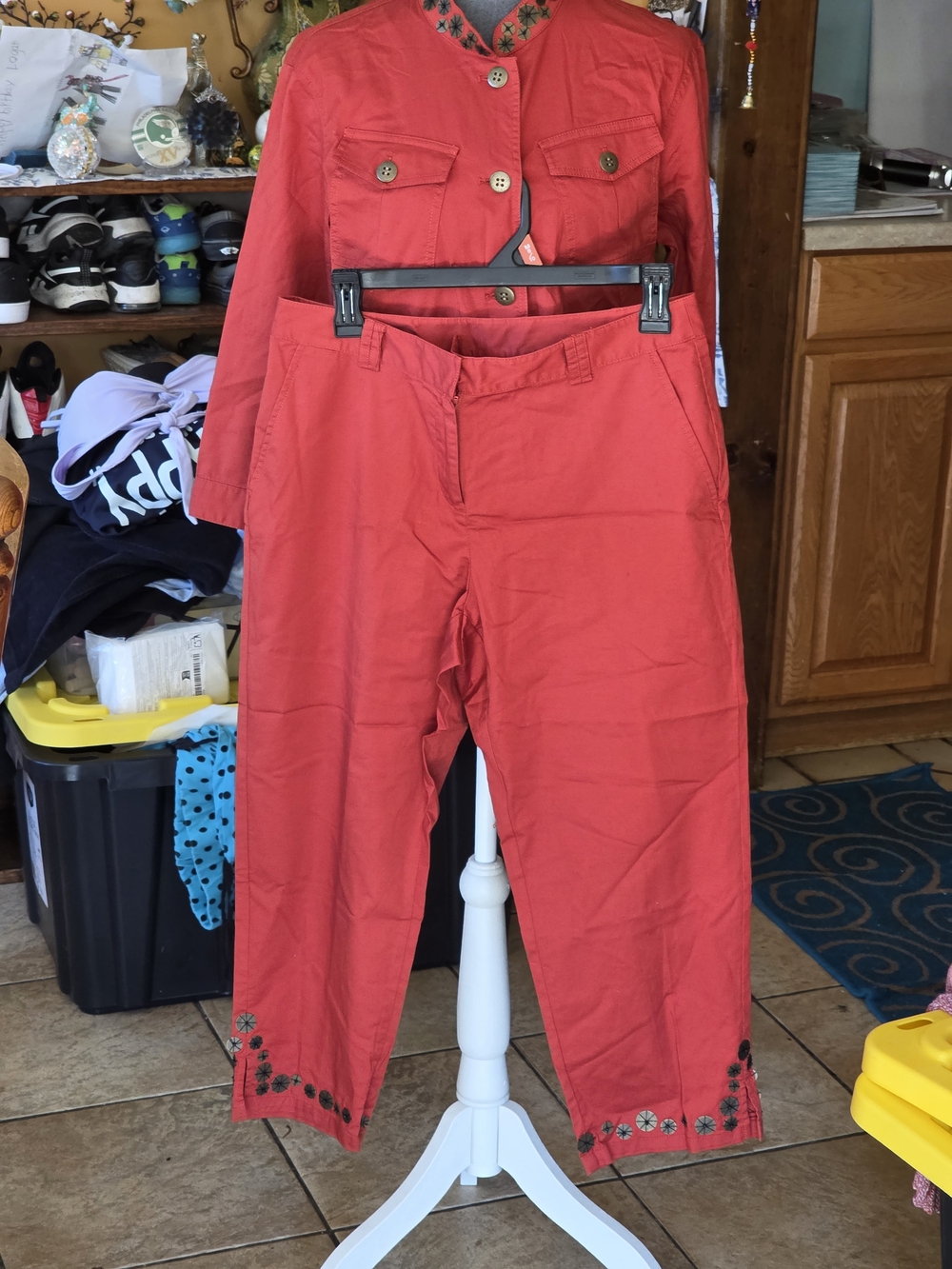 Ruby Rd. Womans 8pCasual Pants with Embroidered Hem And Matching Jacket Set.
